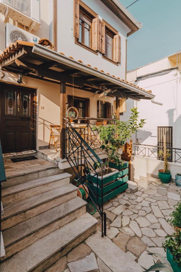 Varousi.Traditional House In Old Town Of Trikala 1 Exterior photo